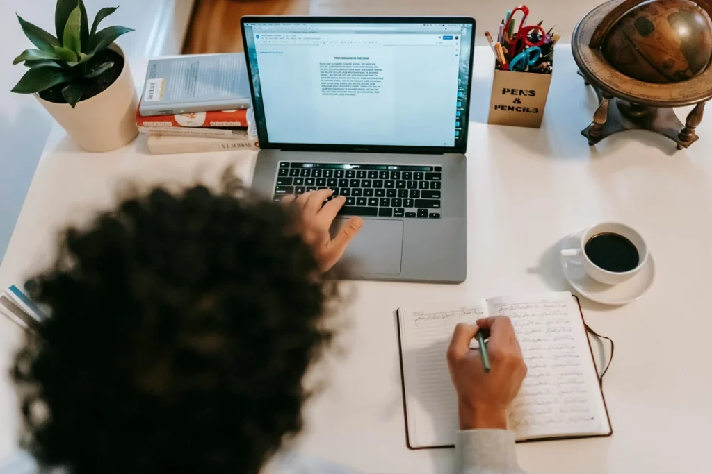 Dicas para dominar a coesão textual e se tornar um digitador profissional