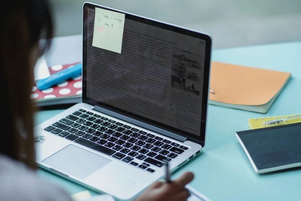 Dicas para dominar a coesão textual e se tornar um digitador profissional
